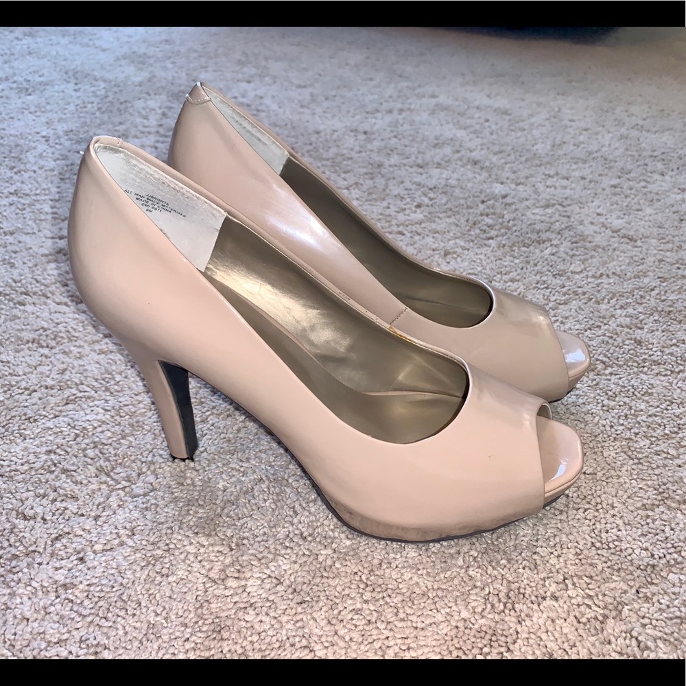 Nine and Co. Size 9 Women’s Platform Heels